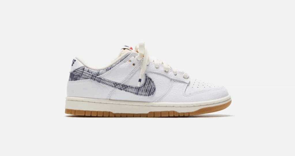 Nike Men’s White Sneakers